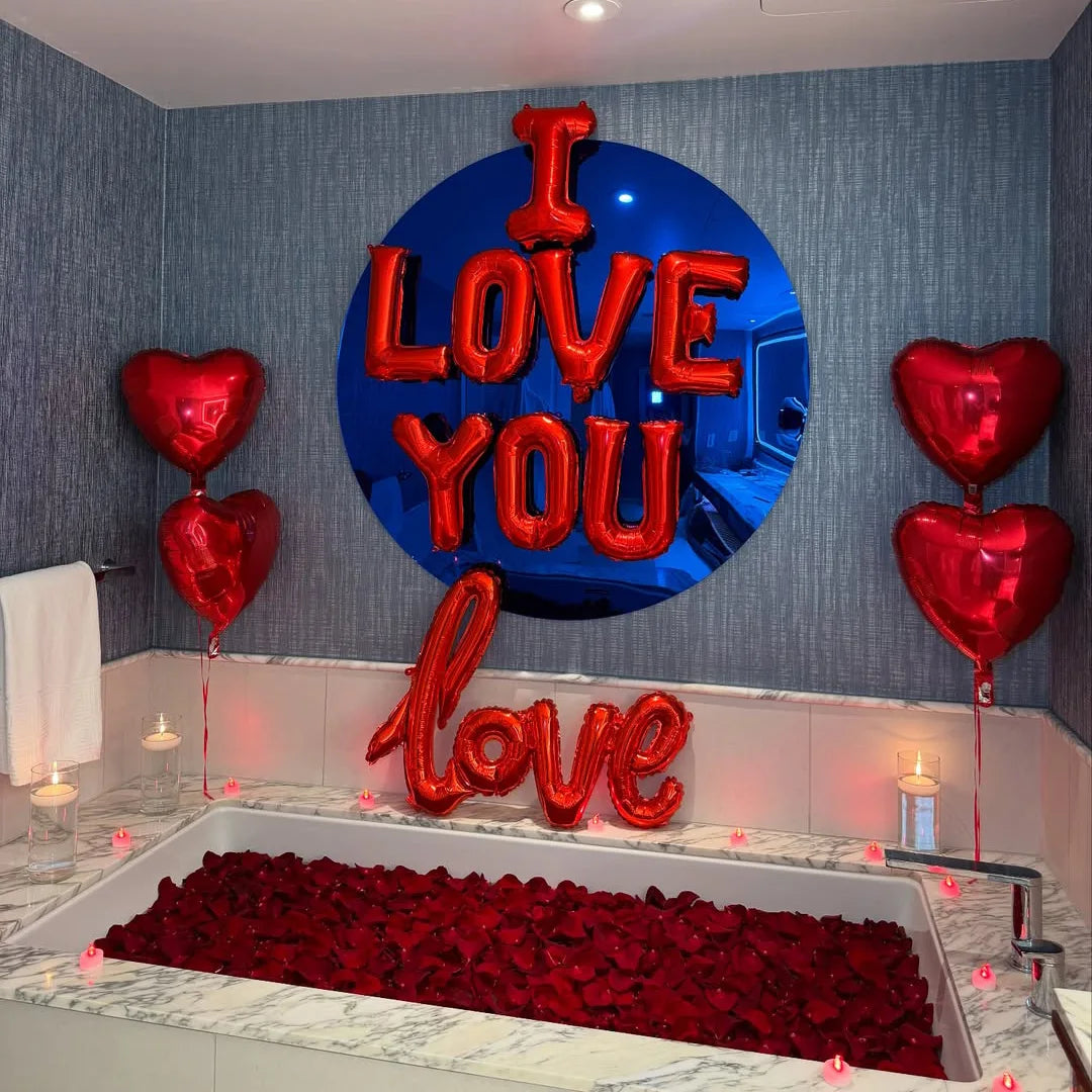 Set de Ballons “I LOVE YOU” – Cœur en Aluminium & Pétales Rouges