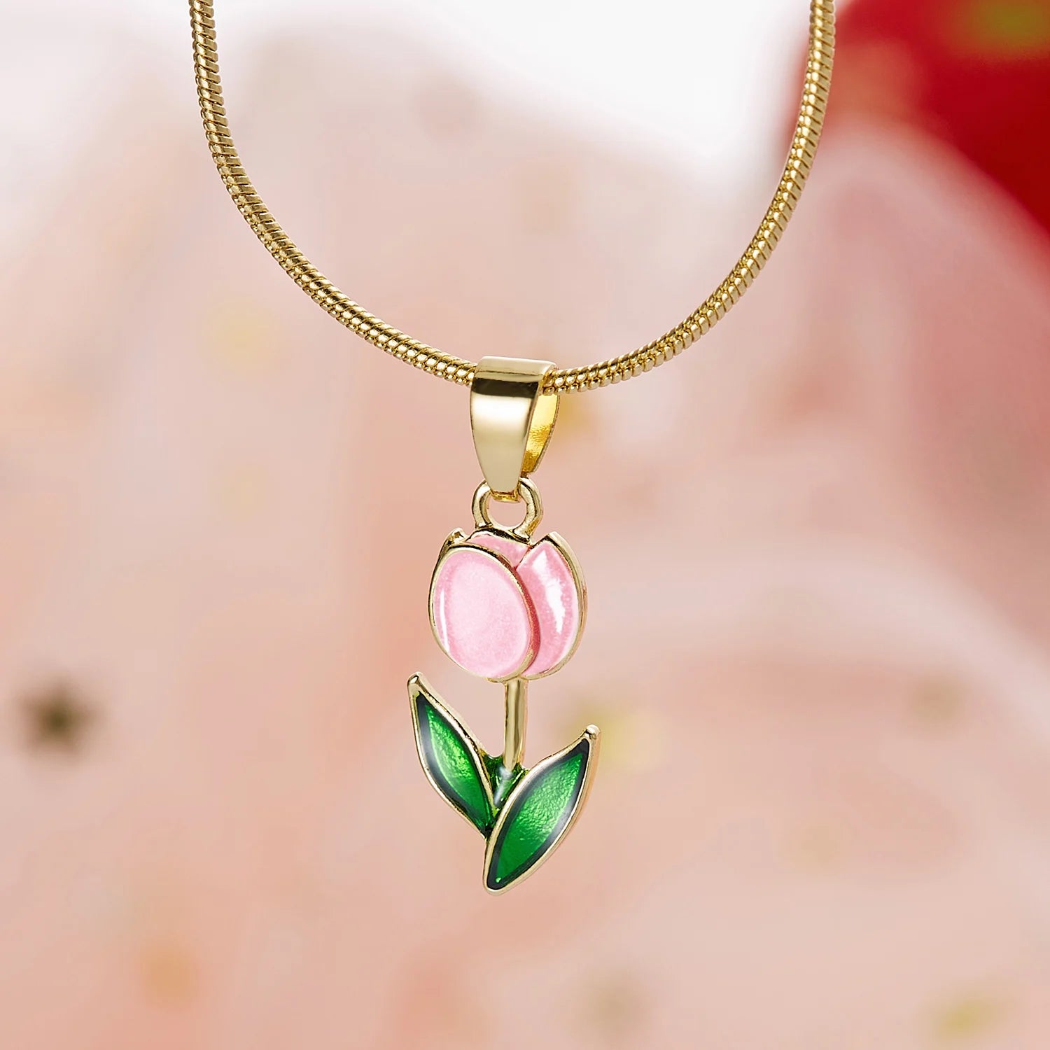 Collier Fleur Rose Rotatif – Cadeau Saint-Valentin Romantique et Anti-Stress pour Femme